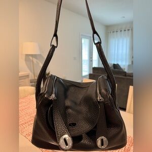 QUICK SALE!!! Shoulder bag size 26